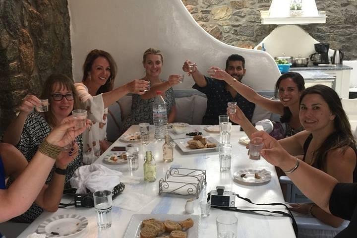 Traditional Lunch or Dinner with Drinks in Mykonos - Image 5
