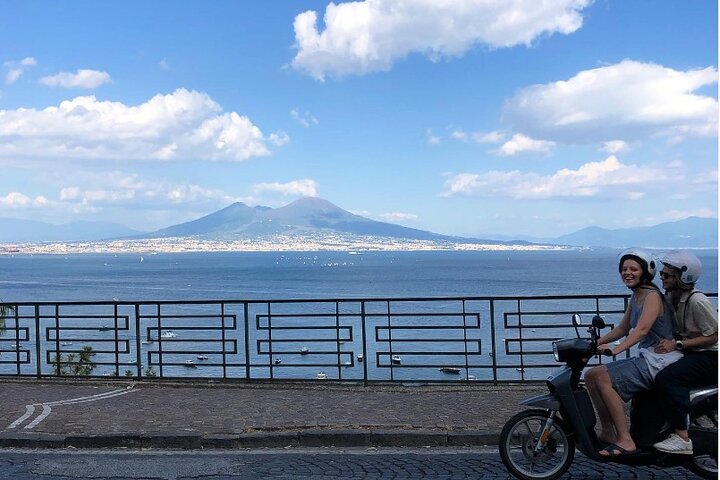 2 Hours Private Guided Tour of Naples by Scooter - Image 1