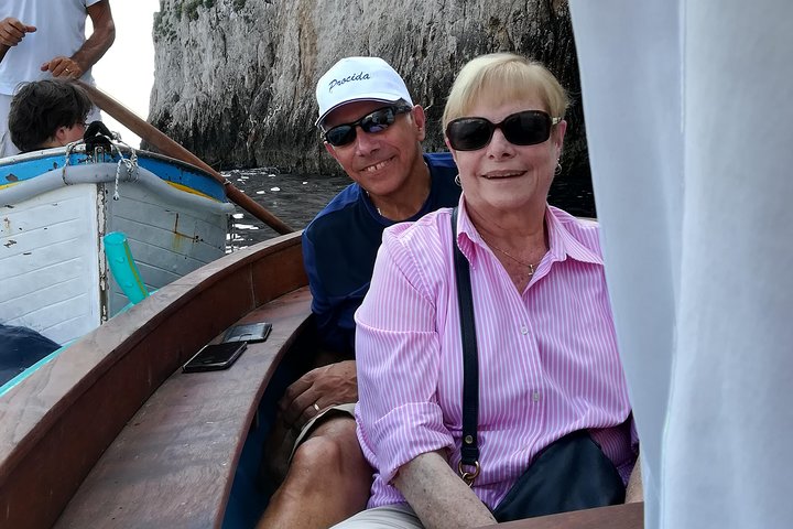 A special day in Capri - walking and boat tour - Image 2