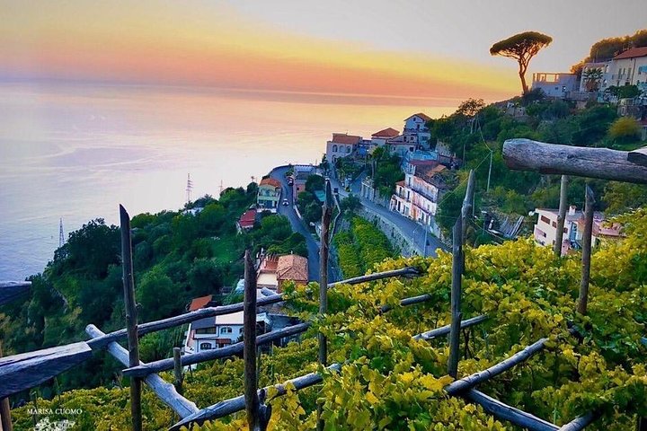 Amalfi coast from Naples - Image 2