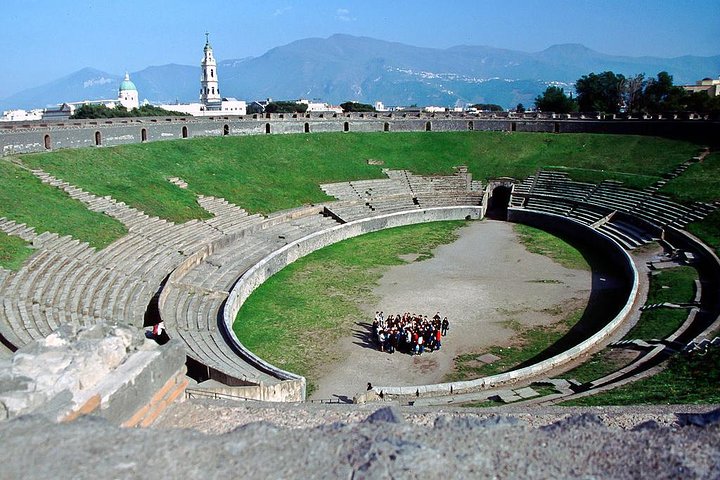 Ancient Pompeii up to the Vesuvius Tour with Local Guide & Driver from Naples - Image 4