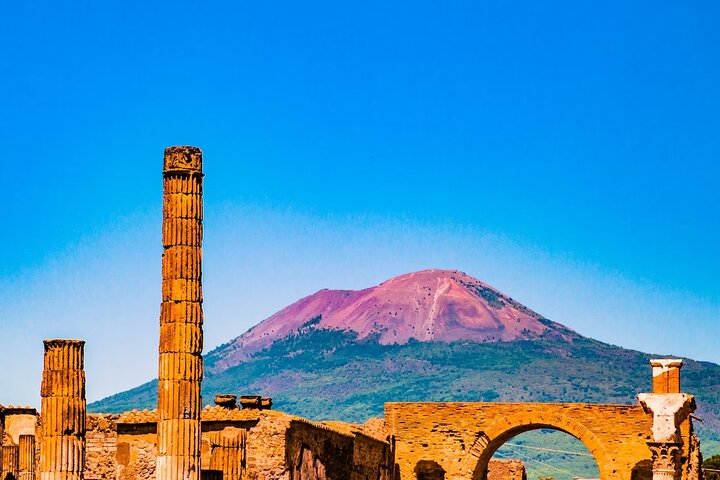 Archaeological Walking Tour in Pompeii from Naples - Image 1