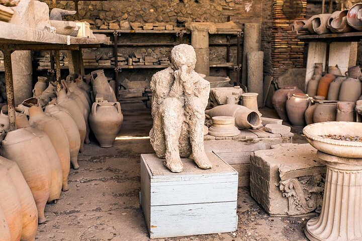 Archaeological Walking Tour in Pompeii from Naples - Image 3