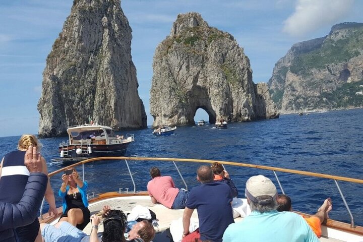 Capri Deluxe Private tour from Naples - Image 4
