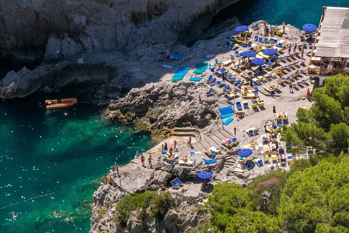 Capri Island Guided Boat Tour with Pickup from Naples - Image 5