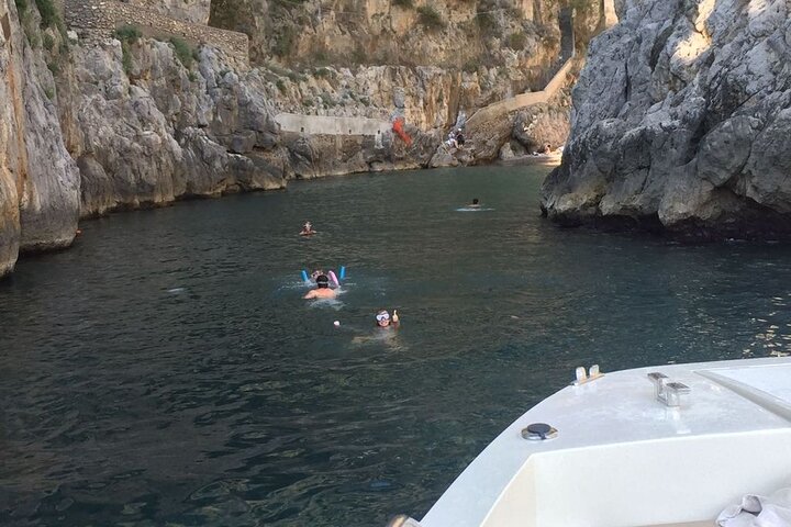 Capri Island in Private Luxury 40 feet Speedboat from Naples - Image 5