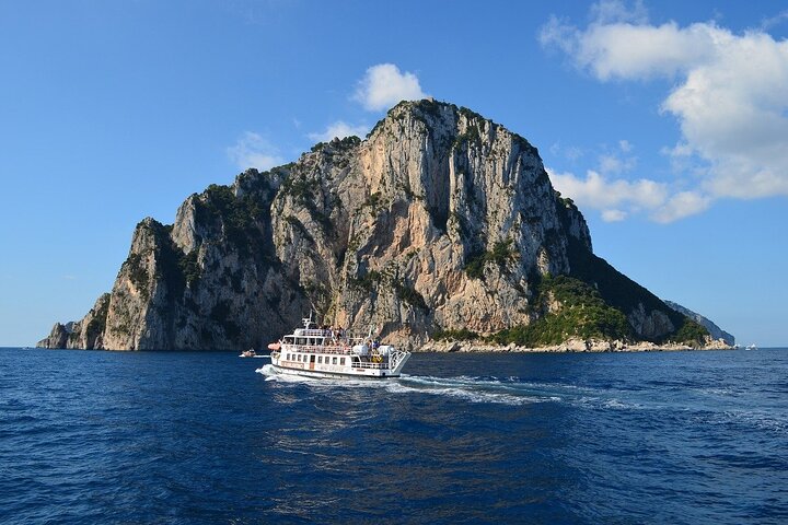 Capri Island Small-Group Stress Free Tour from Rome - Image 5