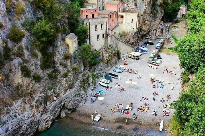 Carmine's Secret Tour from Naples Train Station coming from Rome or Naples Port - Image 1