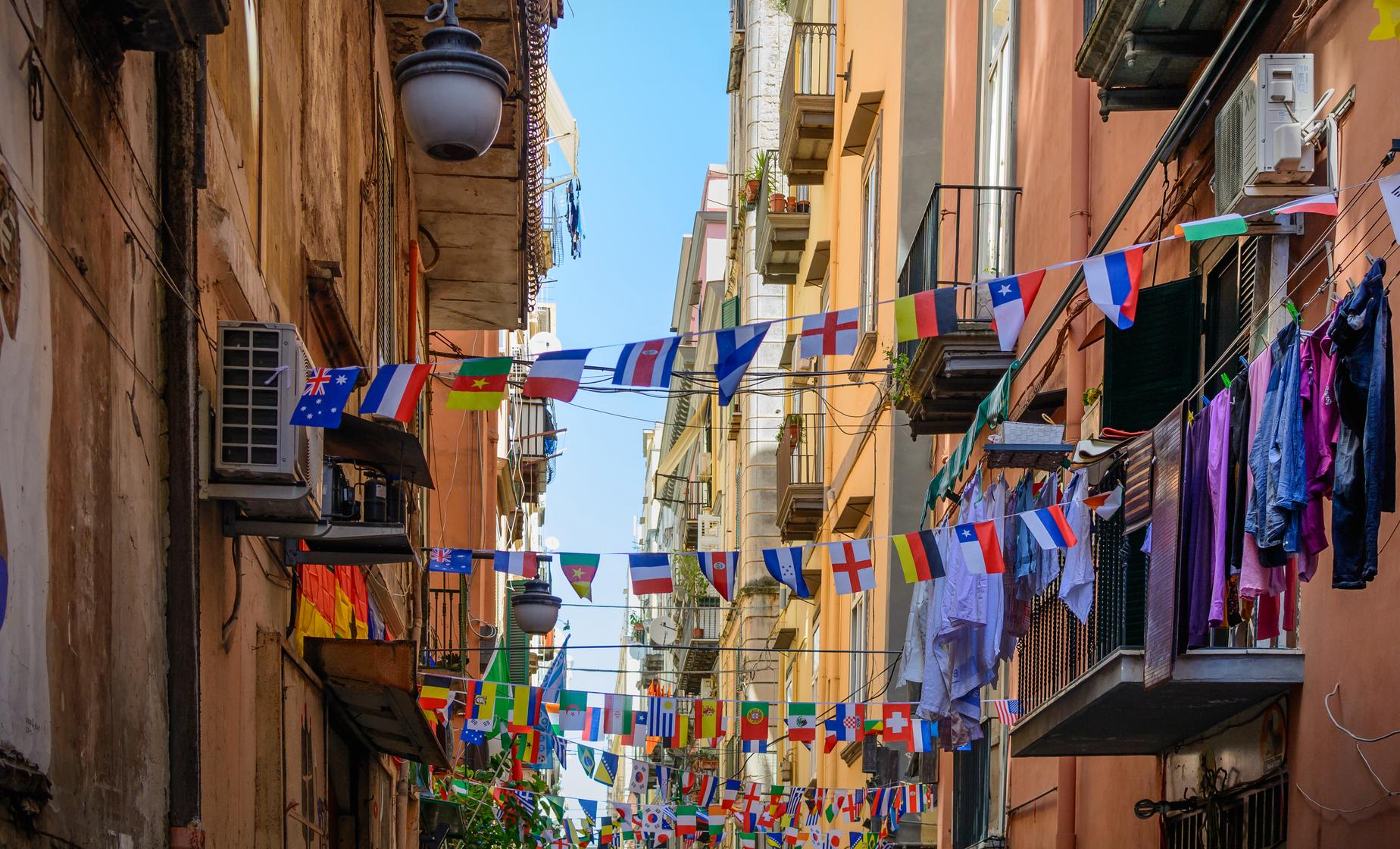 Contemporary Naples Walking Tour - Image 1