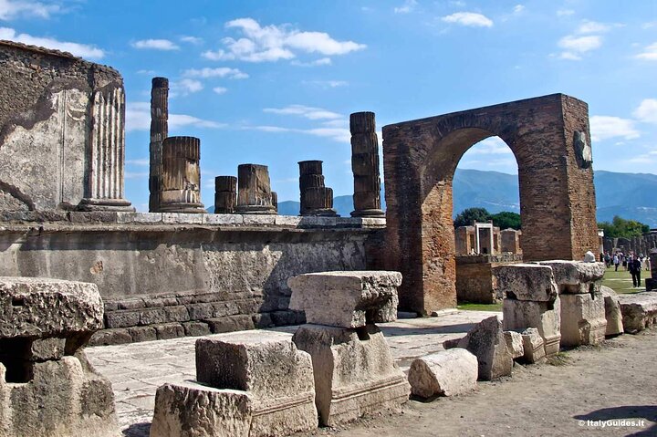 Day tour Naples Vesuvio Pompei - Image 1