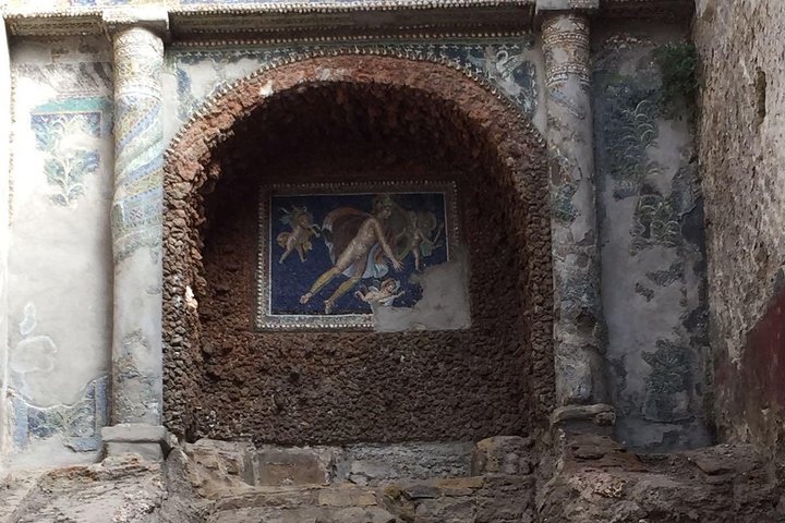 Day Tour of Pompeii Herculaneum and wine tasting - Image 2