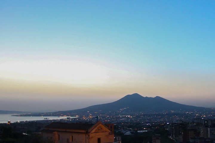 Enjoying Naples by car and by walking "special price " for Vehicle - Image 2