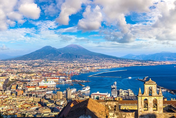 Explore Naples sights private city tour - Image 1