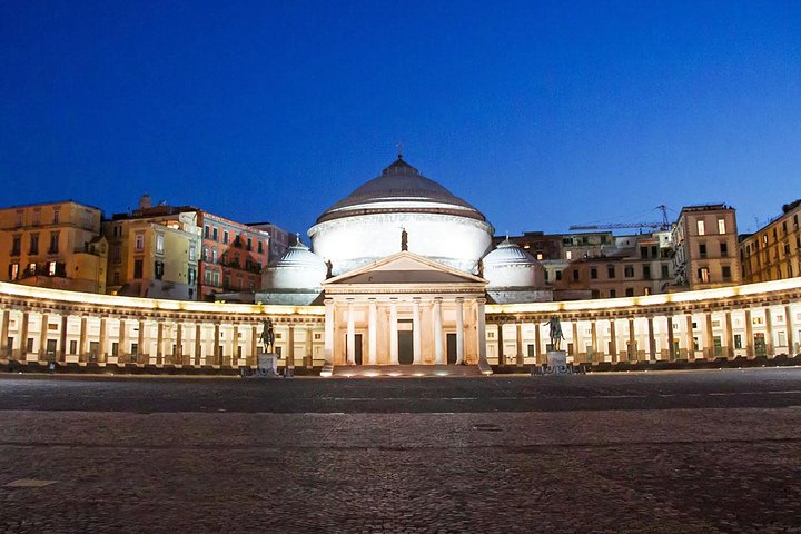Exploring Naples On Foot - Image 2