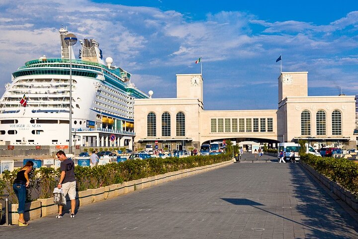 Full-Day Cruise Tour in Pompeii, Sorrento and Amalfi Coast - Image 1