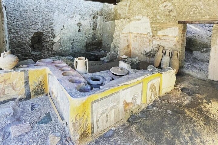 Full Day Guided Tour of Pompeii and Naples - Image 3