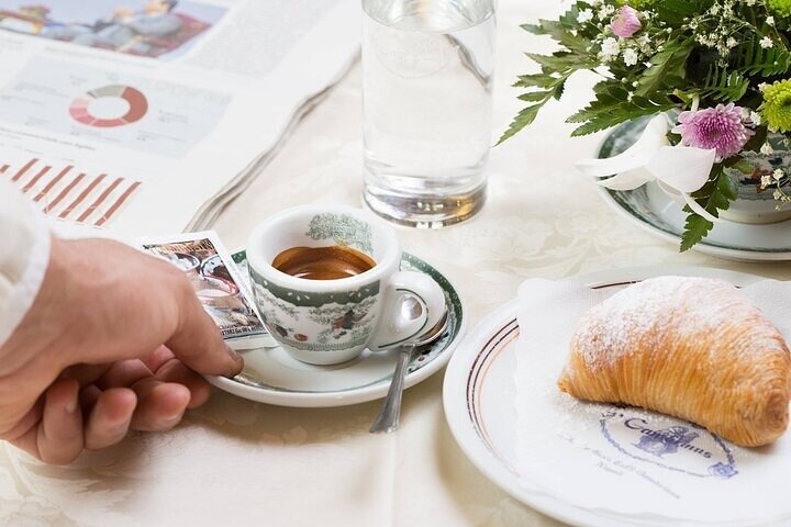 Gastronomic walk in Naples - Image 5