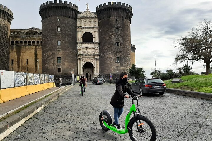 Guided tour of Naples by electric scooter - Image 4