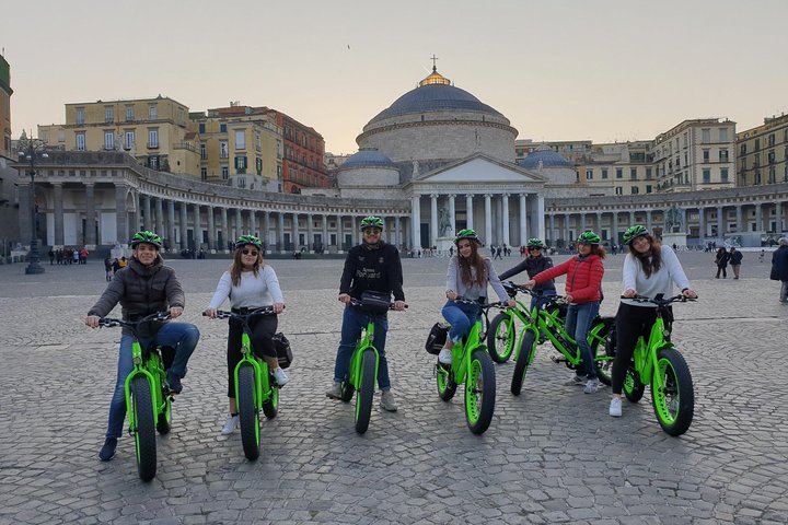 Guided tour of Naples by FAT electric bike - Image 3