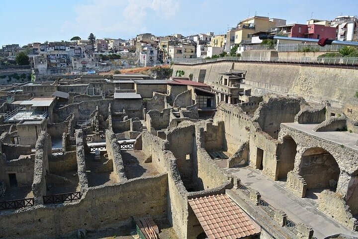 Half Day Excursion to Herculaneum from Naples with Lunch - Image 1