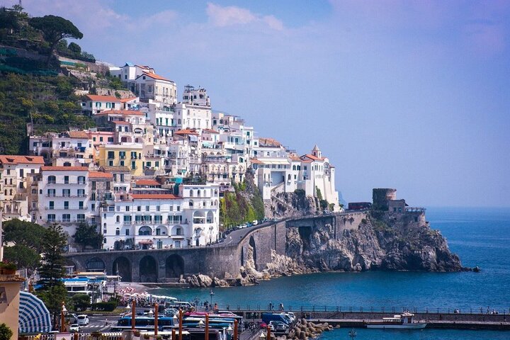 Half Day Tour to Positano and Sorrento from the Port - Image 4