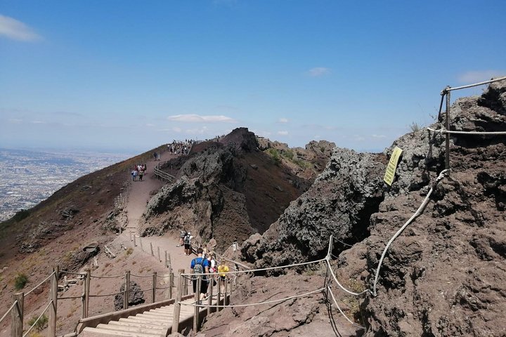 Herculaneum Ruins Skip the Line Guided Tour & Vesuvius with Luxury Minivan - Image 1
