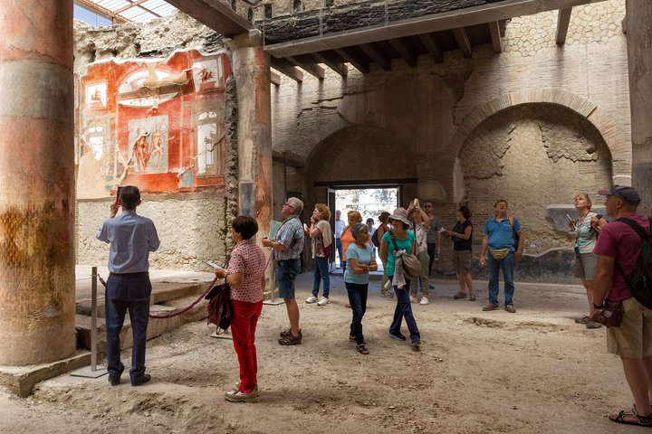 Herculaneum & Vesuvius shore excursion - Image 2