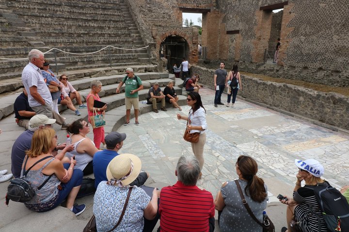 Naples City and Pompeii Half Day Sightseeing Tour - Image 5