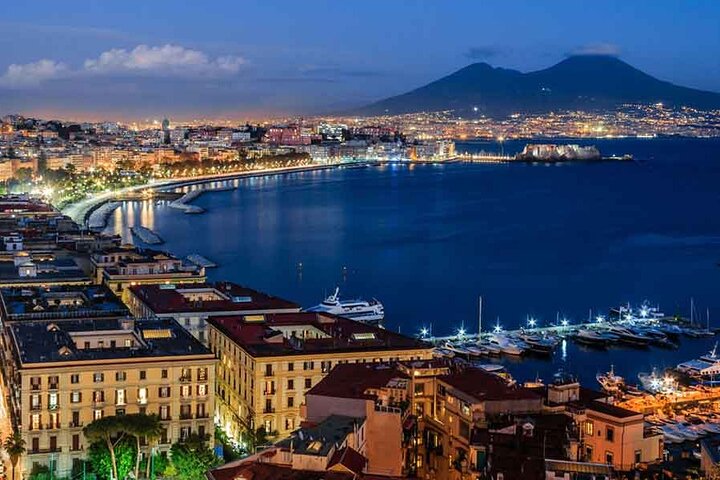 Naples Shopping & Pizza Private Escort Tour - Image 3