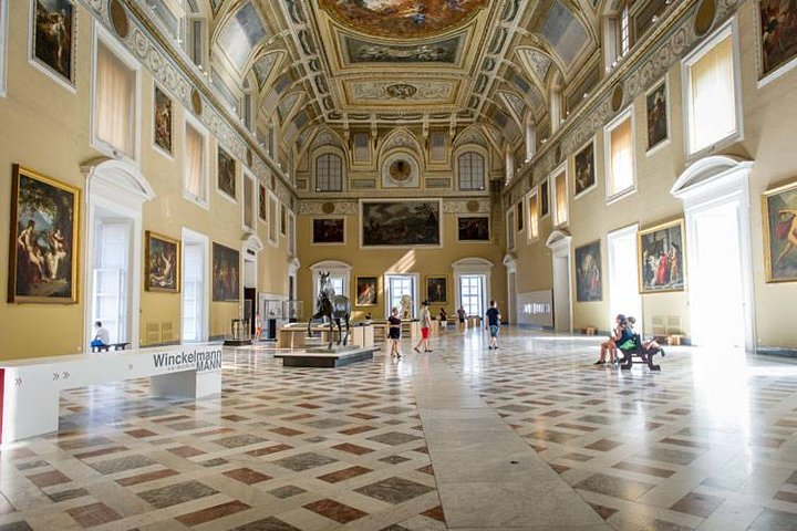  National Archaeological Museum and Pompeii ruin with Guide- skip the line - Image 4