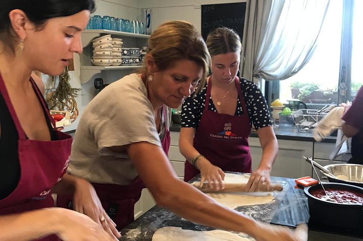 Neapolitan cooking lesson with a local chef at the base of Mt. Vesuvius vineyard - Image 5