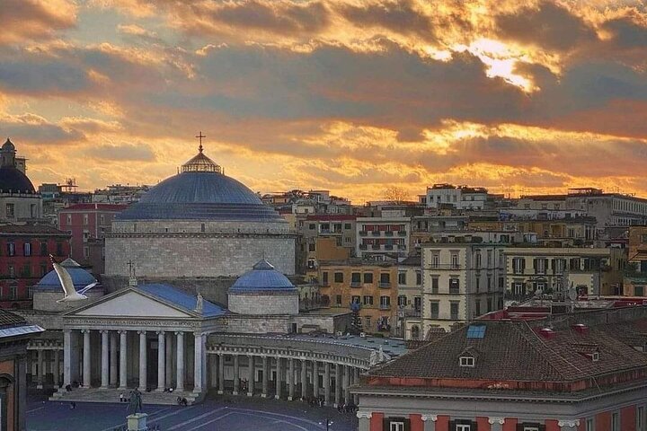 Neapolitan Special Walking & Food Tour around The City Centre - Image 5
