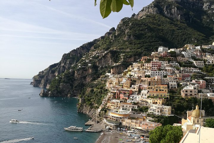 ò - Image 1