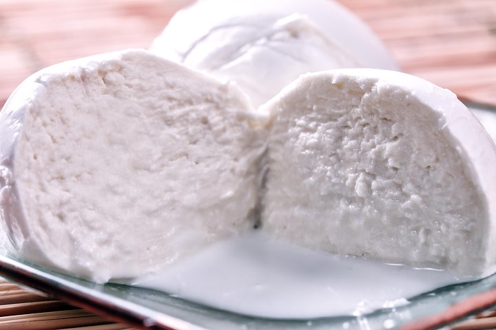 Paestum, Buffalo Mozzarella tasting and light lunch private tour - Image 5