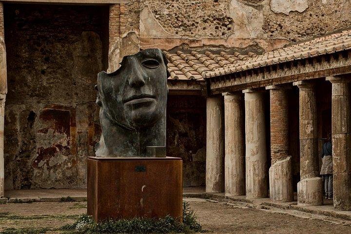 POMPEI & VESUVIO TOUR Full Day departure from NAPLES (entrance fees included) - Image 3