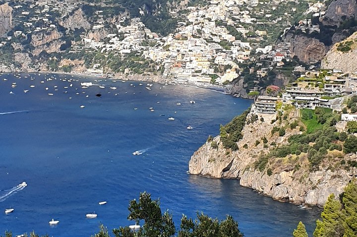 Pompeii and Amalfi coast day tour - Image 2
