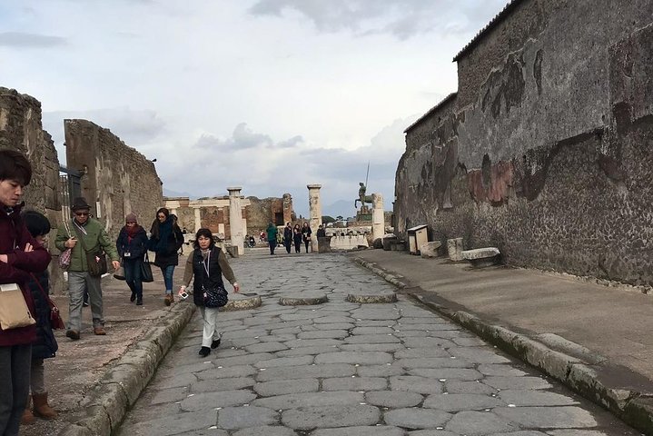Pompeii and Amalfi Coast From Naples - Image 1