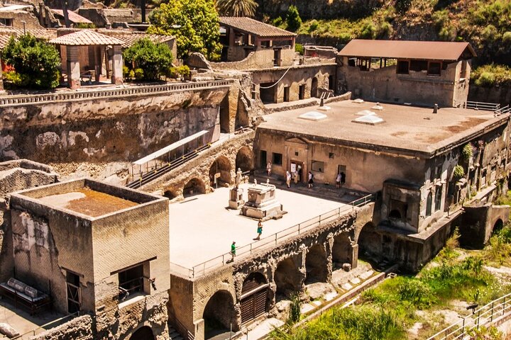 Pompeii and Herculaneum Daily Tour from Naples - Image 5