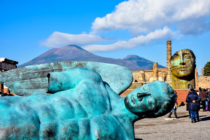 Pompeii and Vesuvius Day Trip from Naples including Guide and Lunch  - Image 1