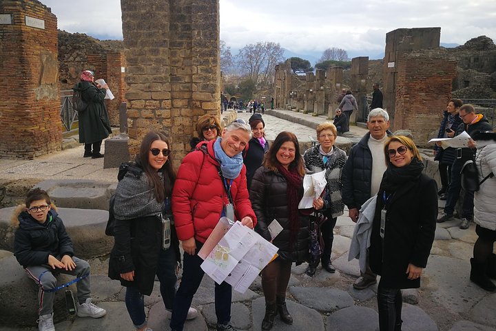 Pompeii excavations shore excursion 2 hours visit - Image 2