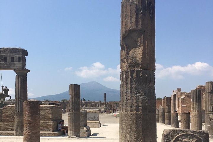 POMPEII, HERCULANEUM, and wine testing for lunch on MOUNT VESUVIO - Image 5