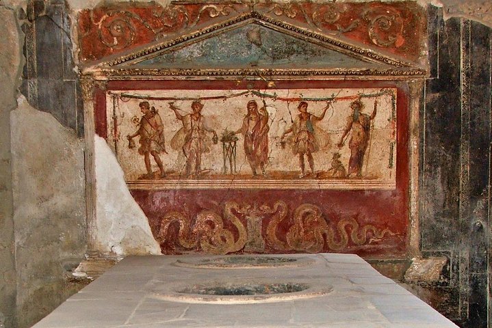 Pompeii Positano and Sorrento day trip from Naples - Image 3