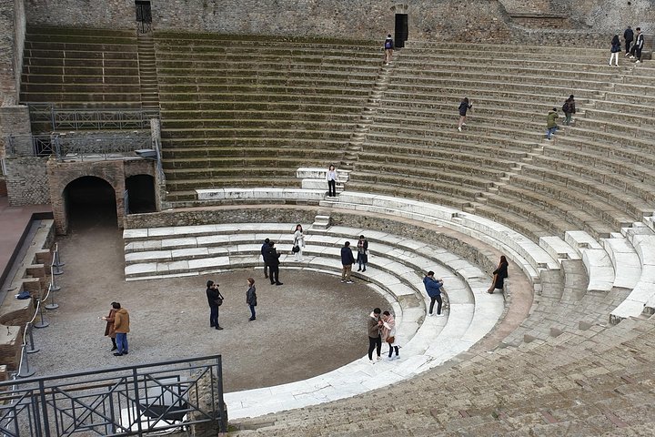 Pompeii ruins and Wine tasting - Image 2