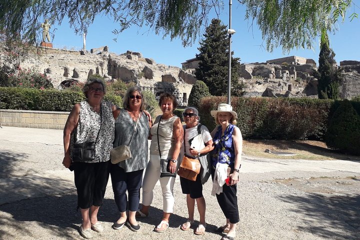 Pompeii Skip-The-Line and Amalfi Coast Shore Excursion from Naples Cruise Port - Image 4