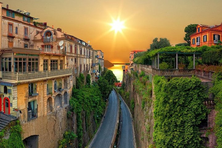 Pompeii SkipTheLine and Amalfi Coast ShoreExcursion from Naples or Salerno Port - Image 2