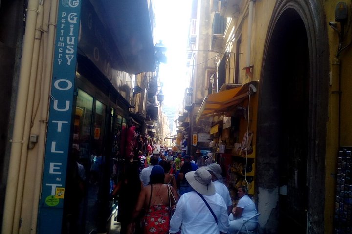 Pompeii SkipTheLine and Amalfi Coast ShoreExcursion from Naples or Salerno Port - Image 4