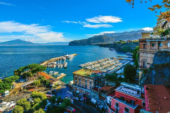 Pompeii, Sorrento and Amalfi Coast private tour - Image 4