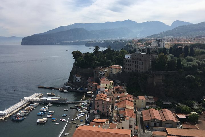 Pompeii, Sorrento And Positano From Naples Area - Image 1