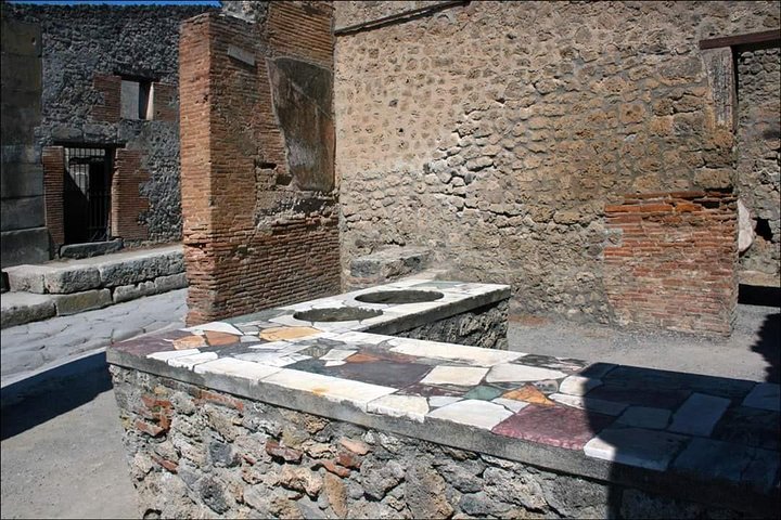 Pompeii tour all inclusive - Image 2