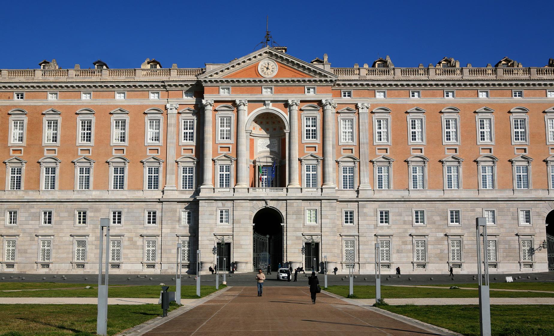 Private Caserta and La Reggia Outlet Driver/Guide - Image 1